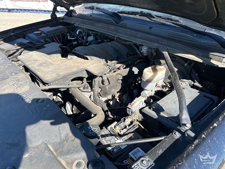 2019-chevrolet-tahoe-image-8