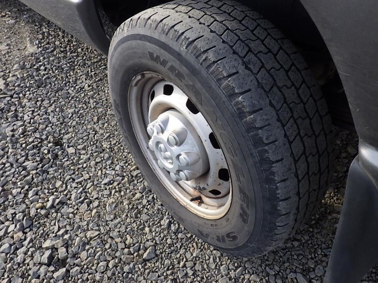 2009-dodge-2500-image-15