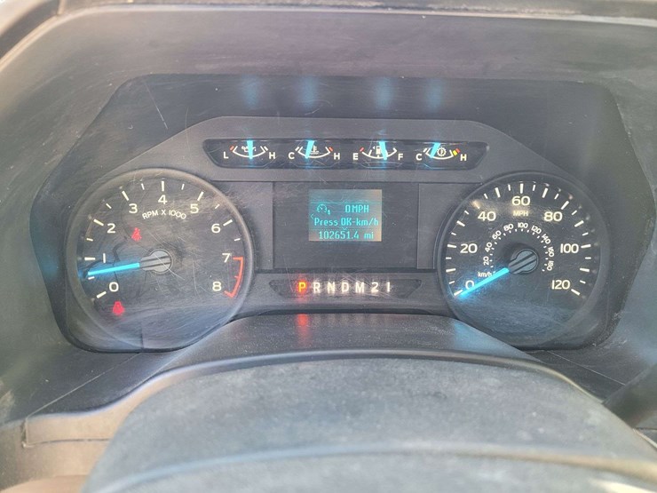 2018-ford-f150-xl-image-9