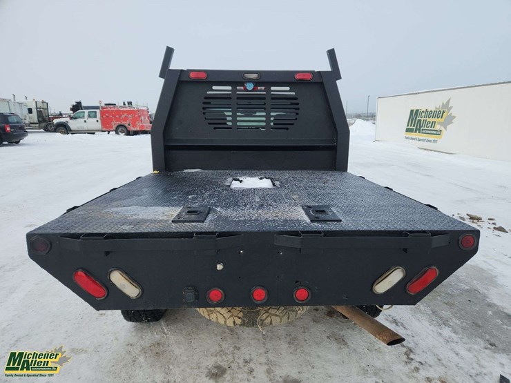 2012-chevrolet-silverado-2500hd-image-7