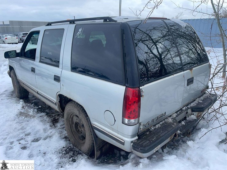 1999-gmc-yukon-image-3