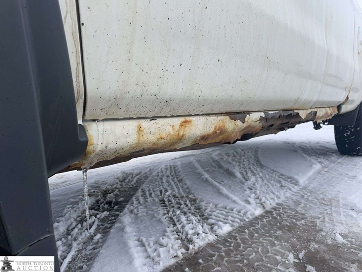 2016-chevrolet-silverado-1500-image-28