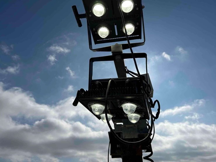 2023-harbinger-v3-plus-8kw-s/a-towable-light-tower-image-11