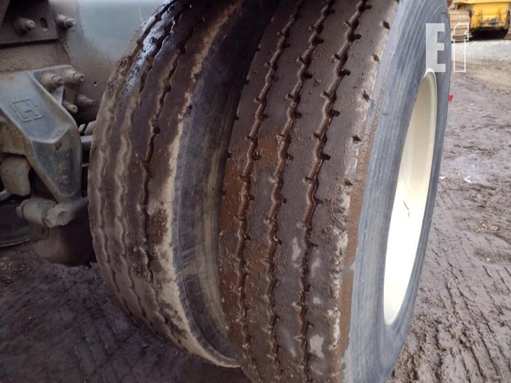 2006-international-paystar-5900-image-28