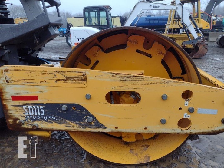 2014-volvo-sd115-image-19