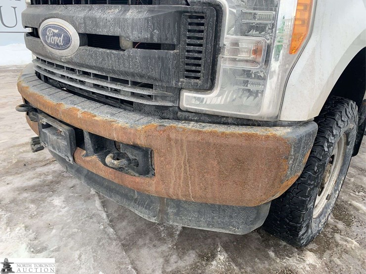 2017-ford-f250-image-40