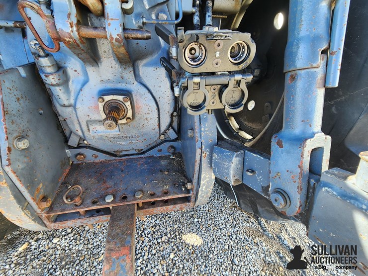 1989-white-140-image-12