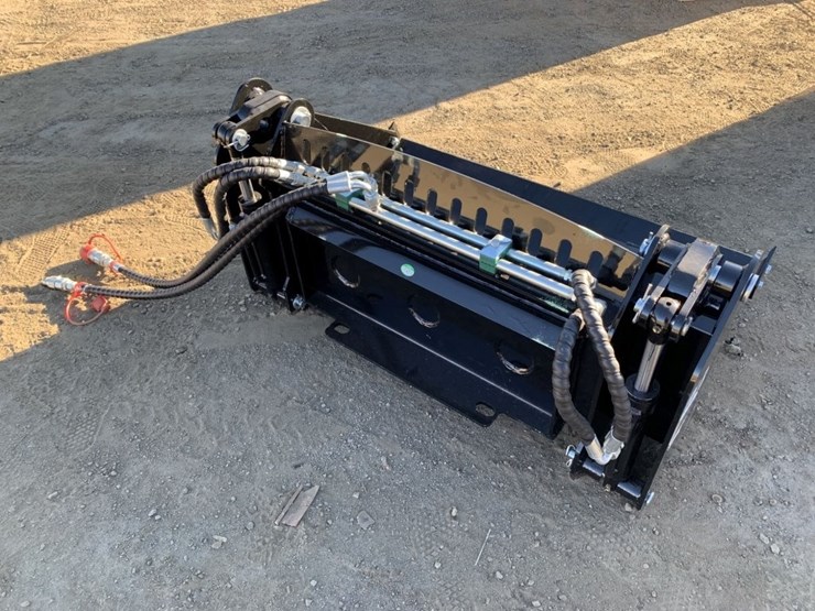 unused-2025-iranch-irlb-4-in-1-38in-bucket,-image-2