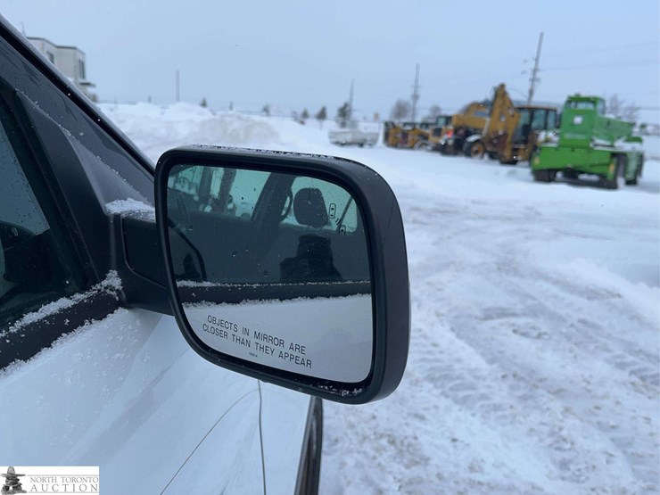 2015-ford-explorer-police-interceptor-image-36