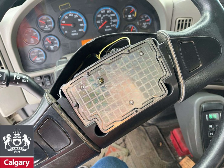 2019-international-workstar-7400-image-16