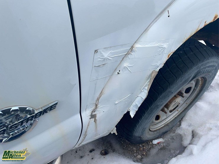 2011-ford-f250-image-23