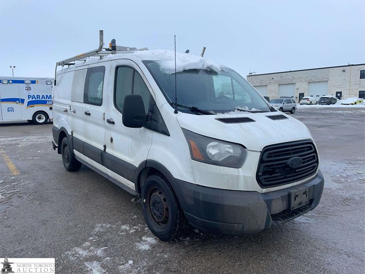 2018-ford-transit-image-7