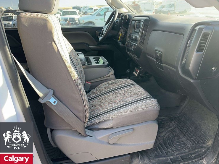 2015-gmc-sierra-2500hd-image-14