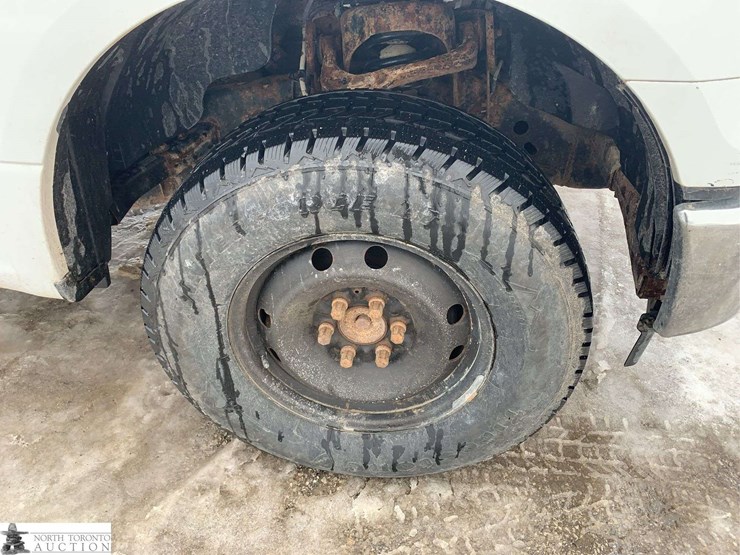 2017-ford-6.5-ft-image-14