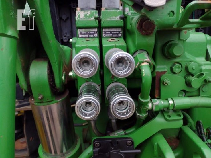 2014-john-deere-6140m-image-19