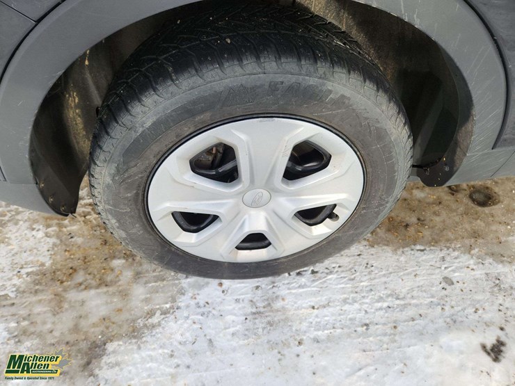 2019-ford-explorer-image-9