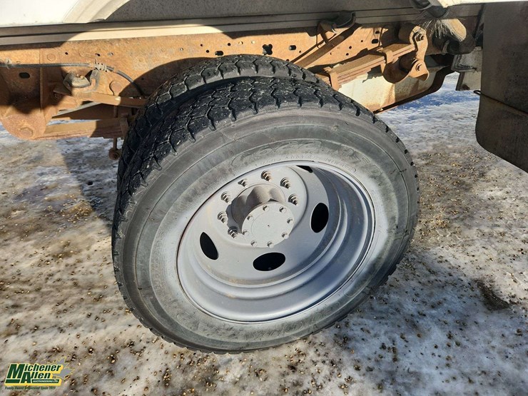 2007-ford-f450-image-11