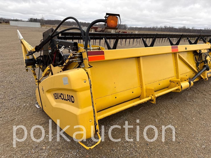 new-holland-73c-image-3