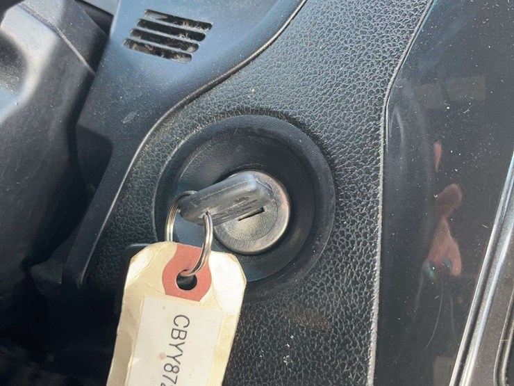 2017-ford-explorer-image-21