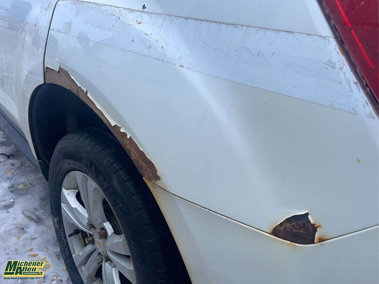 2015-chevrolet-equinox-image-28