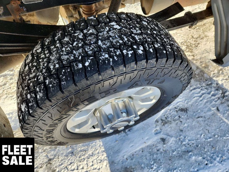 2023-ford-f250-image-12