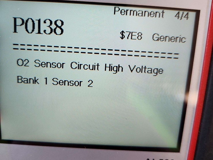 2015-chevrolet-silverado-2500hd-image-29