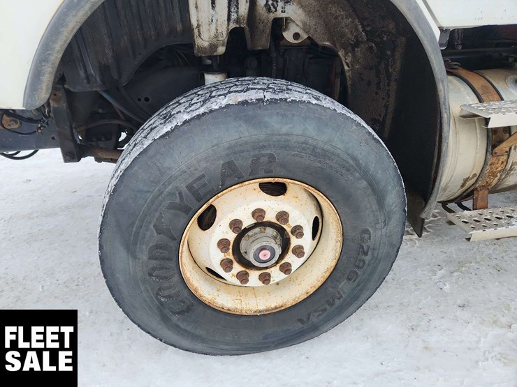 2006-hiab-200c-image-11