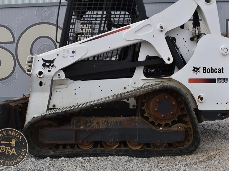 2016-bobcat-t650-image-28