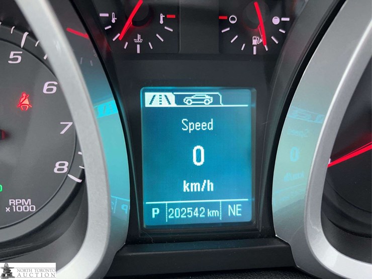 2014-chevrolet-equinox-image-19