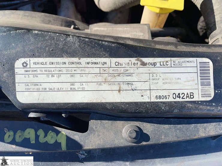 2010-dodge-grand-caravan-se-image-11