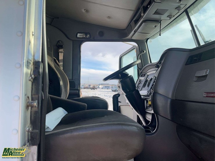 2006-kenworth-t800-image-14