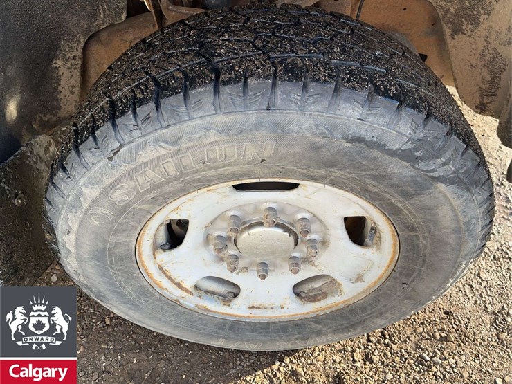 2015-gmc-sierra-2500hd-image-12