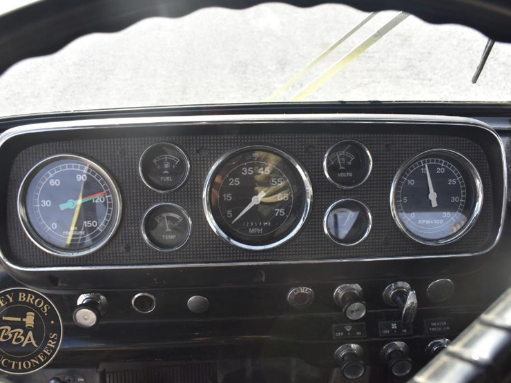 1989-ford-c8000-image-18