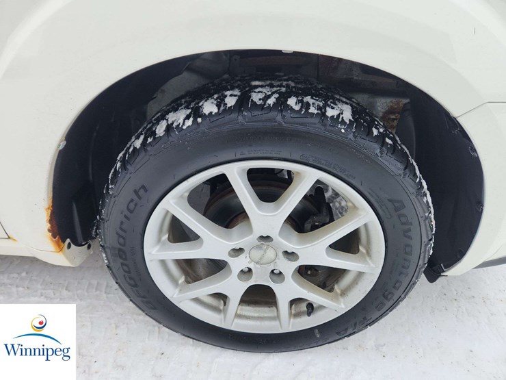 2011-dodge-journey-image-16