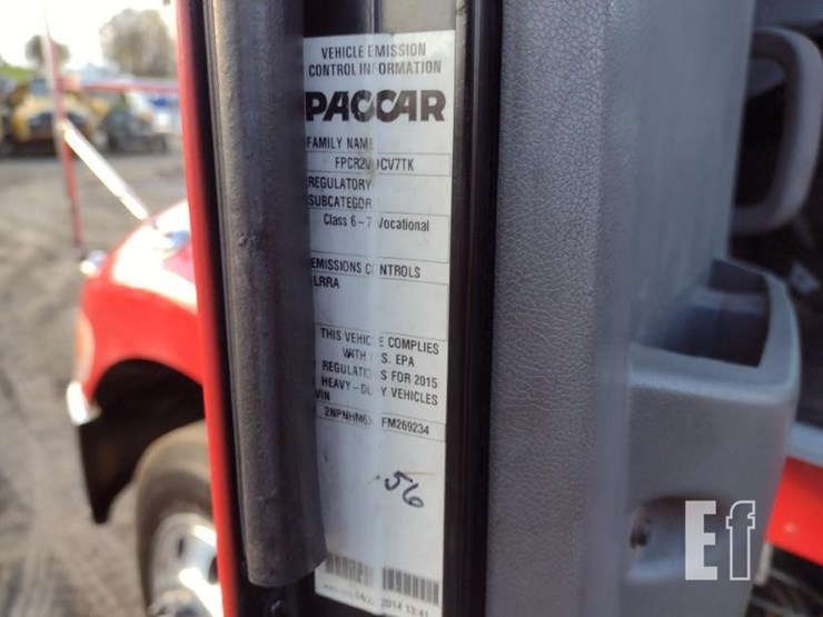 peterbilt-330-image-6