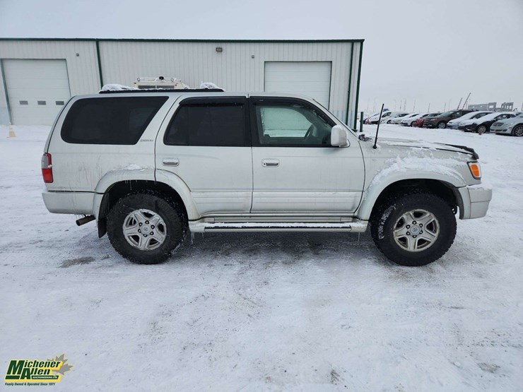 1999-toyota-4-runner-limited-image-8