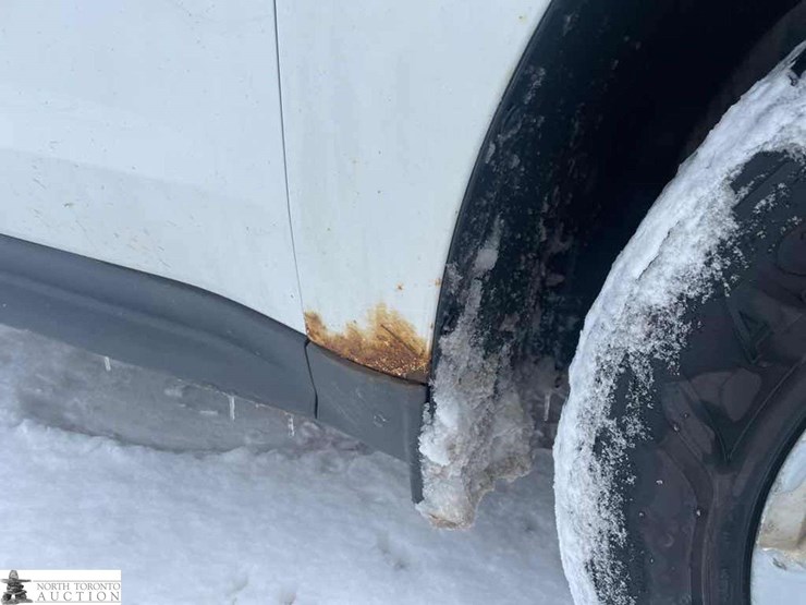 2015-chevrolet-equinox-ls-image-7