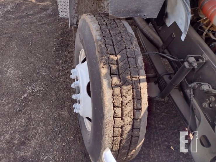 ford-f750-xl-image-19