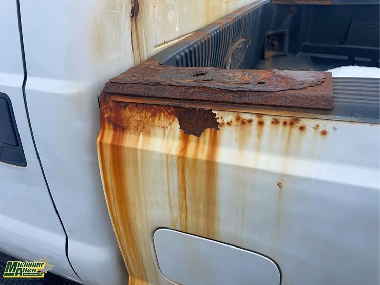 2011-ford-f250-image-34