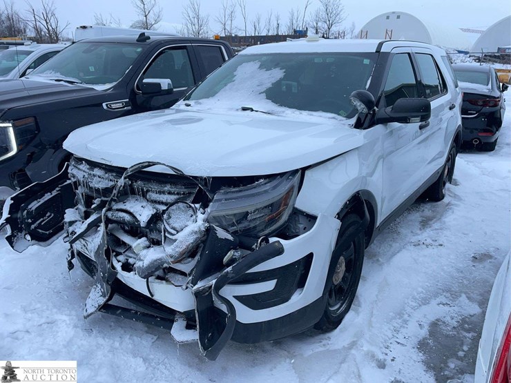 2018-ford-explorer-police-interceptor-image-1