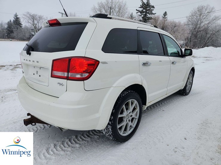 2011-dodge-journey-image-6