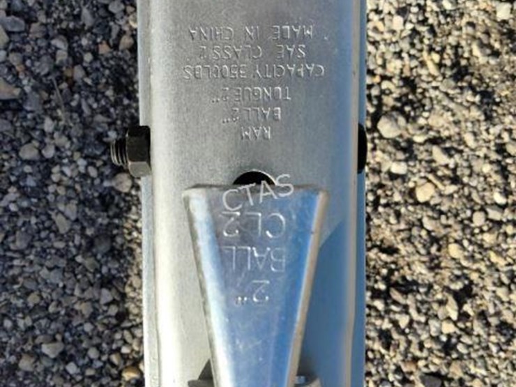 #113-•-wood-chipper-w/-tow-hitch-(sdlwc)-image-9