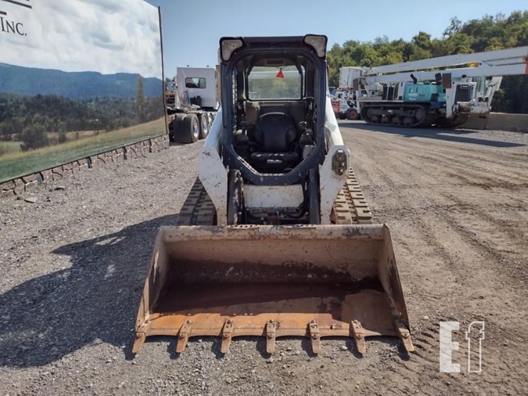 2020-bobcat-t590-image-2