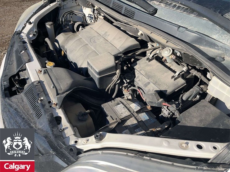 2013-toyota-sienna-image-22