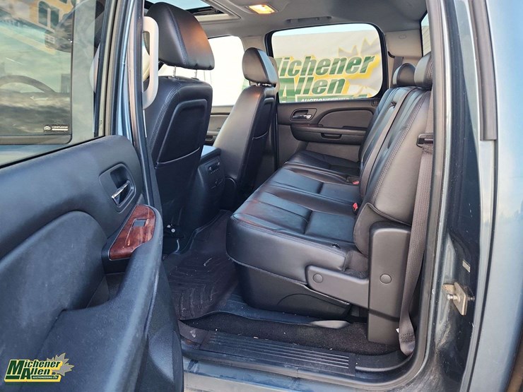 2009-gmc-sierra-1500-slt-image-26