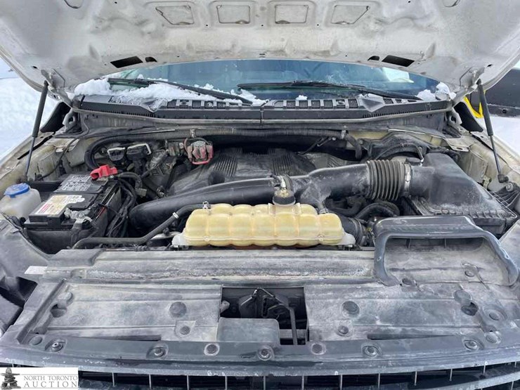 2018-ford-f150-image-12