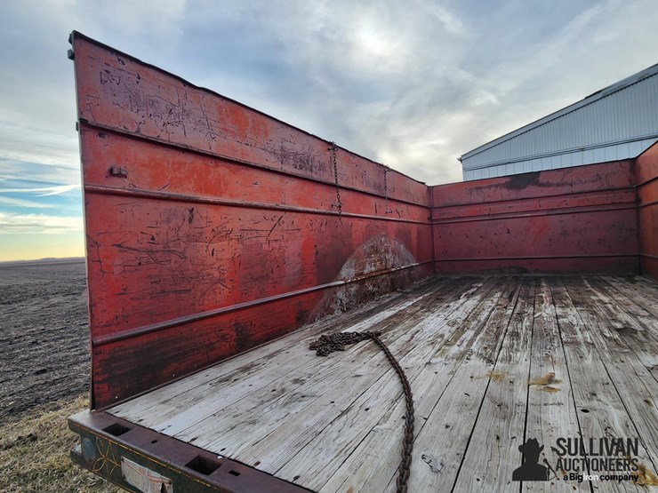 1976-gmc-c6500-s/a-grain-truck-image-12