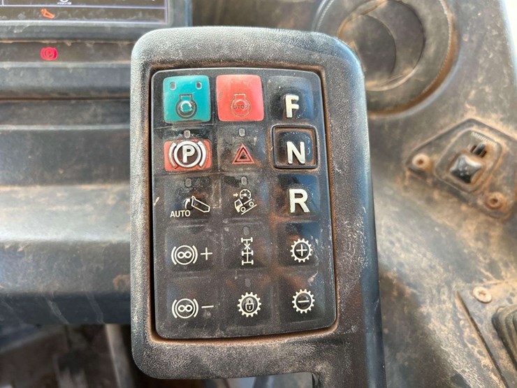 2019-deere-460e-image-18