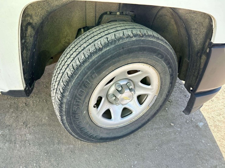 2016-chevrolet-silverado-1500-image-24