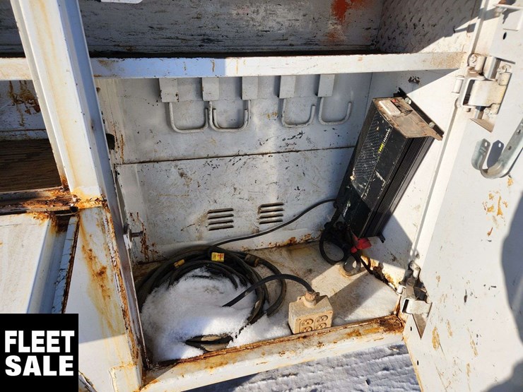 2007-ford-f550-image-15